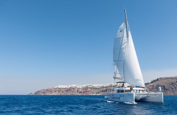 Premium Santorini Private Day Tour Elba 45, BBQ, drinks, transfer