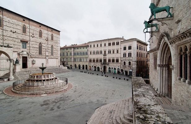 2-hours Tour of Perugia with Rocca Paolina and Cathedral