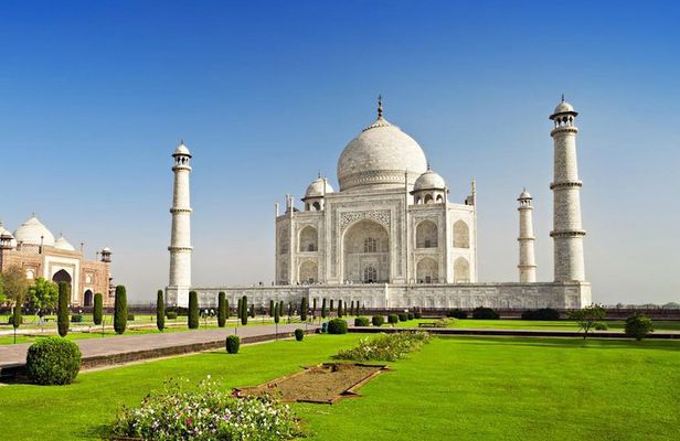 6 Days Private Golden Triangle Tour to Agra and Jaipur from Delhi