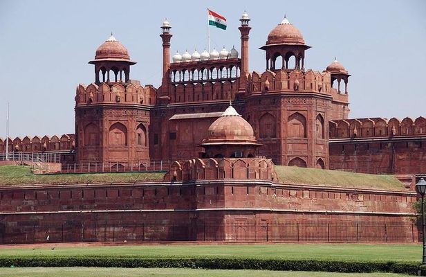 Old and New Delhi Private Full-Day Sightseeing Tour