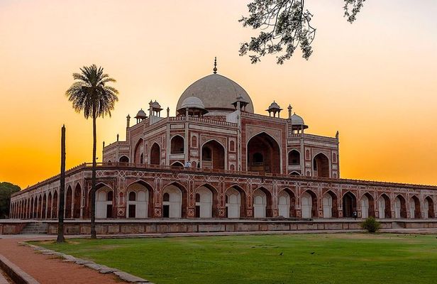 Private Half-Day Delhi City Tour With Entrance Fees