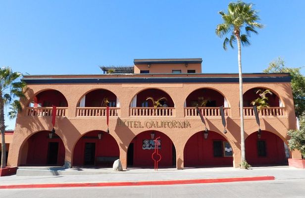 Private Tailor-Made Tour Todos Santos