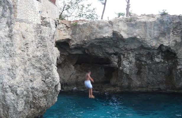 Falmouth Shore Excursion: Negril in One Day Sightseeing Tour