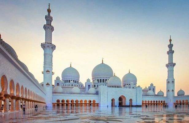 From Dubai: Abu Dhabi Full-Day Trip with Louvre & Mosque