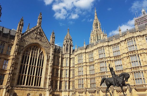 London's Amazing Palaces & Parliament : Private Tour