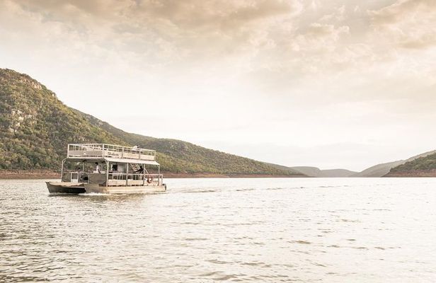Jozini Boat Cruise: 3 to 4 Hours