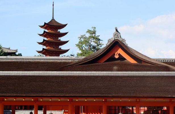 Hiroshima Like a Local: Customized Private Tour