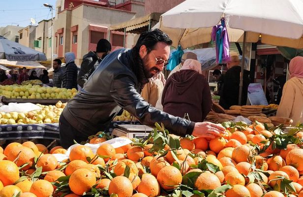 Private Market Tour and Authentic Moroccan Cooking Lesson with a Rabat Local