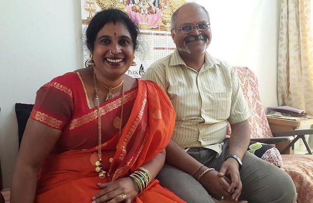 3-Hour Private Cooking Lesson and Meal in a Bangalore Home
