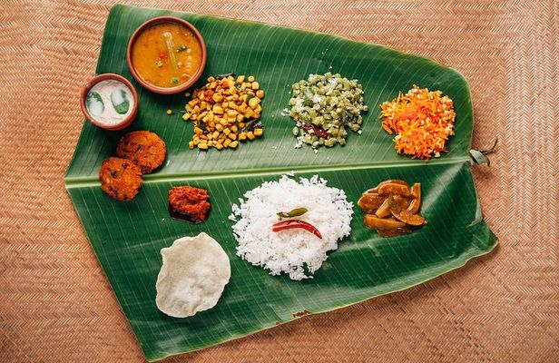 Private Chennai Market Tour and Cooking Class with a Fun Local