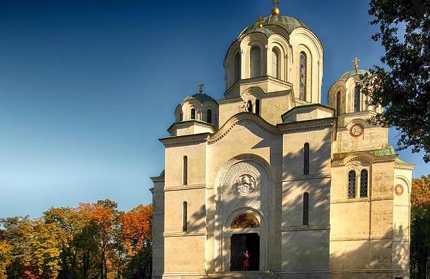 Full-Day Private Royal Heritage Tour to Oplenac With a Winery Visit