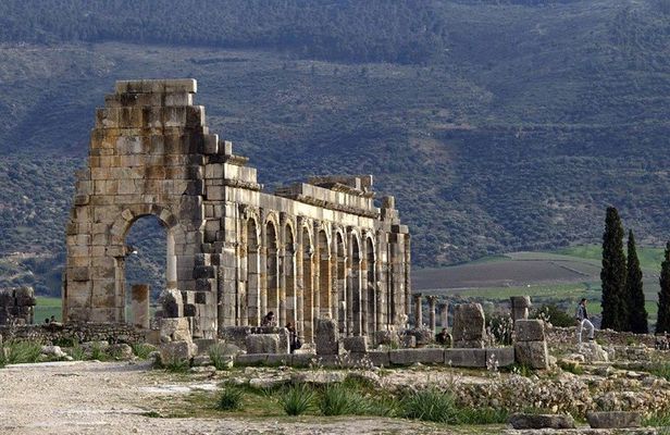 Meknes and Volubilis Day Trip from Fez
