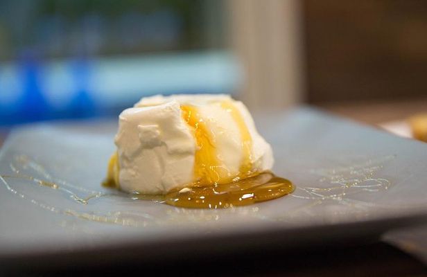 Food Tour in Nafplio