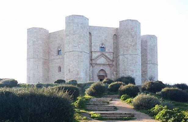 Castles of Puglia Day Trip from Bari