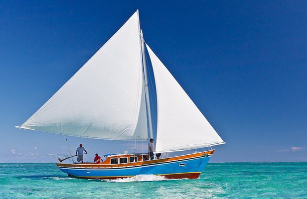 Hol Chan Marine Reserve Snorkel Tour on the 40' Sirena Azul Sailboat