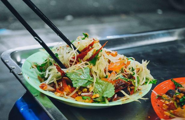 Secret Food Tours in Hanoi Old Quarter