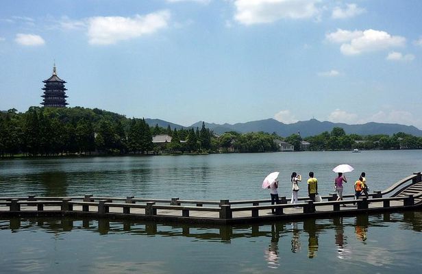 Private Hangzhou Day Tour: Meijiawu Tea Village And West Lake From Shanghai