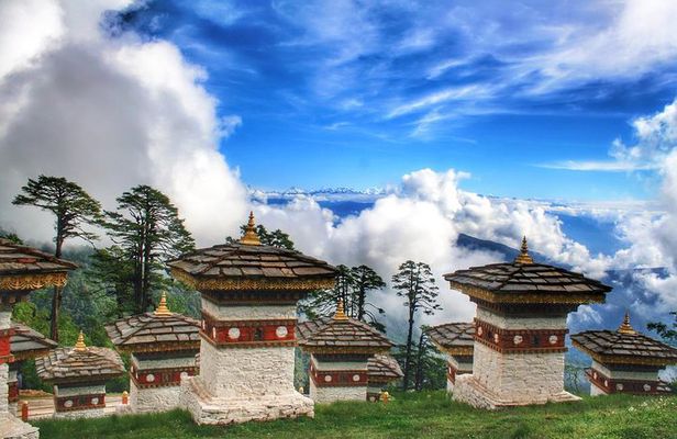 6-Day Tour of Dragon Kingdom From Paro