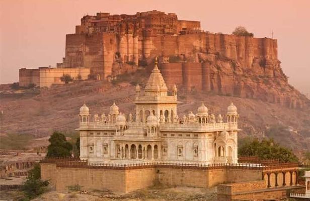 3 Days Private Jodhpur City Tour With Village Tour & Desert Safari