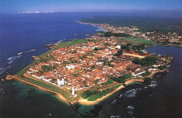 Exclusive : Southern Sri Lanka Sightseeing Private Day Trip