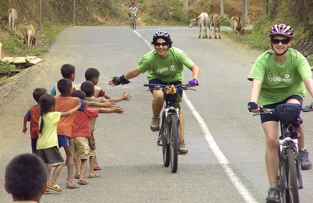 Bike to Kuangsi Waterfall and Cruise the Mekong River Back - Luang Prabang 1 day
