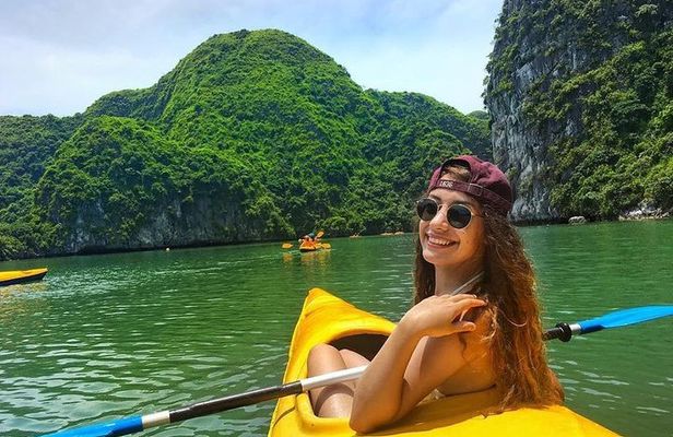 Halong Bay Cruise 3D2N - Kayaking Explorer & Round-trip transfer from Hanoi