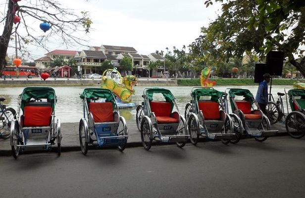 Private Half-Day Nha Trang Countryside and Crafts Tour by Pedicab Rickshaw
