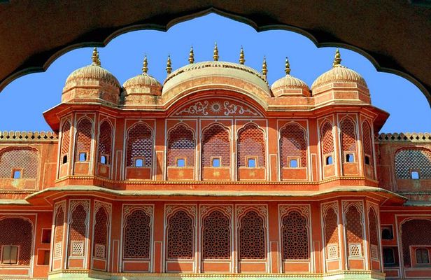 4 Days: Guided Jaipur And Ranthambore Tour With 4 Star Hotels