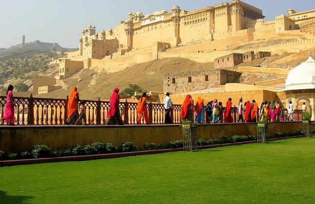 4 Days: Guided Delhi - Agra - Jaipur Tour With Hotels