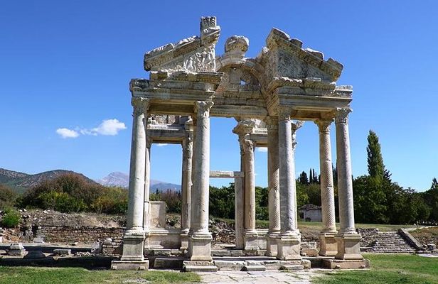 5 days Private Tour of Western Turkey (Troy-Pergamon-Ephesus-Didyma-Pamukkale)
