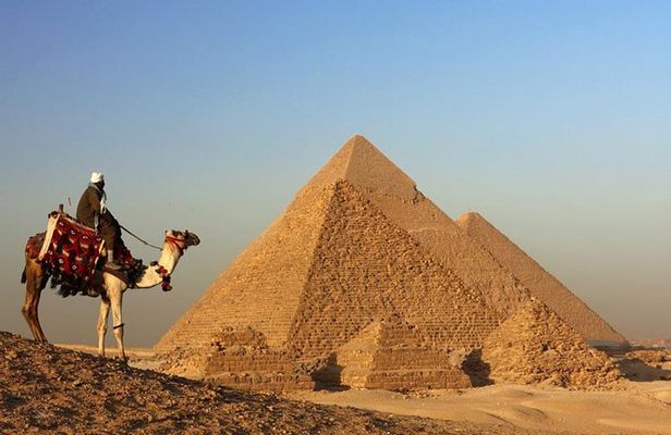 Day Tour to the Giza Pyramids,Saqqara and Memphis