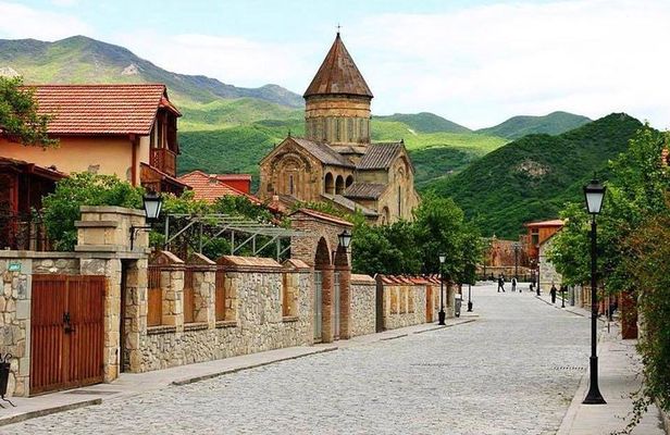 Full Day Small Group Tour of Tbilisi and Mtskheta