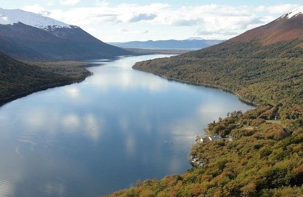 7-Hour Lakes Escondido & Fagnano - USHUAIA (Shared tour)