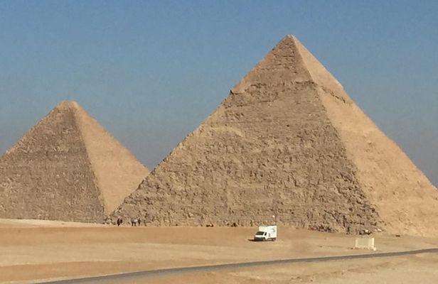 A Day Tour to Cairo small group with best price