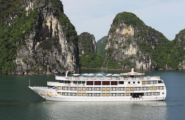3-Day Halong Bay Cruise on the Starlight