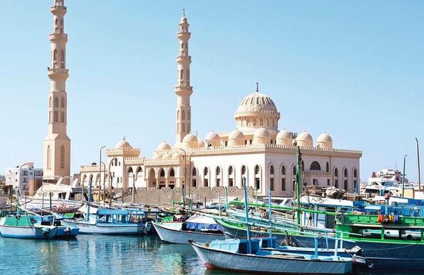 Shore Excursion Private Tour: Hurghada City Sightseeing from Safaga Port