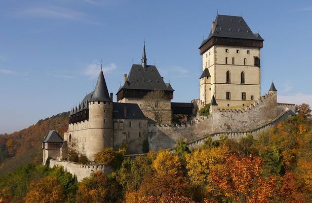 Private Tour: Karlstejn Castle Half-Day Tour from Prague