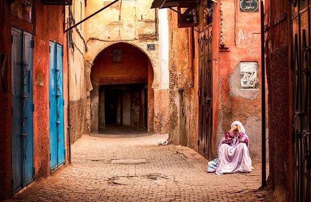 Marrakesh medina( OLD CITY) day tour from Casablanca