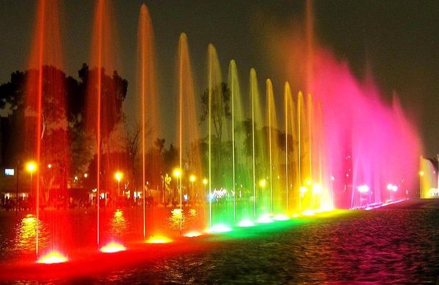 Private Tour: Lima City Sightseeing and Magic Water Circuit