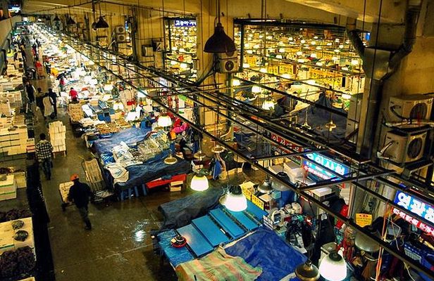 Full-Day Culinary Tour of Seoul Including Noryangjin Fish Market and Korean BBQ Dinner
