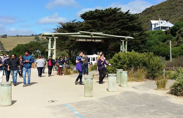 Full-Day Great Ocean Road Tour from Melbourne