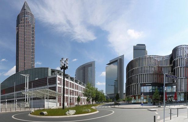 Public Frankfurt Tour: Small Group