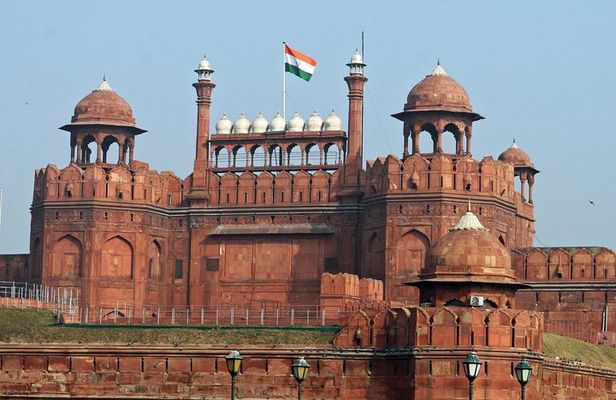 Wonderful Old & New Delhi sightseeing tour