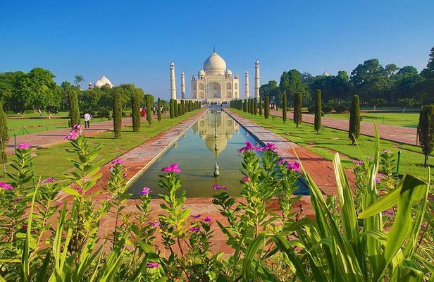 Private Agra Taj Mahal Tour From Delhi