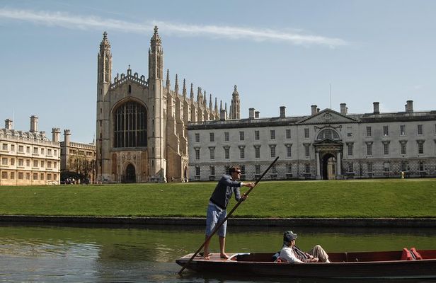 Private Chauffeured Range Rover to Cambridge from London