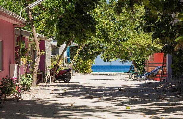 Multi-Day Maldives Island Hopping Tour