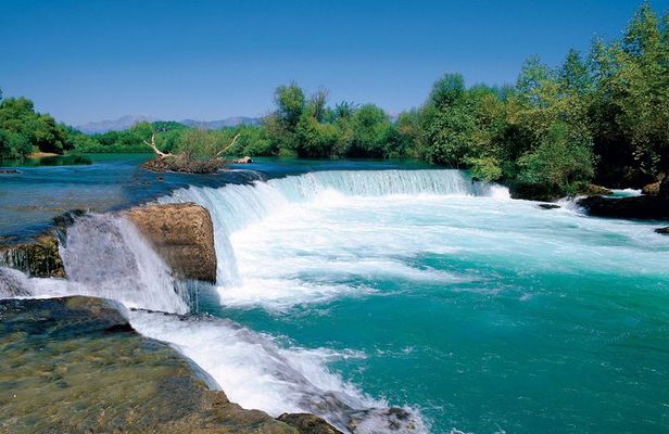 Manavgat River Cruise, Waterfalls and Market Tour from Alanya