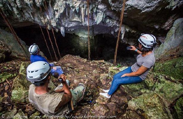 Day Trip To Crystal Cave and Blue Hole National Park