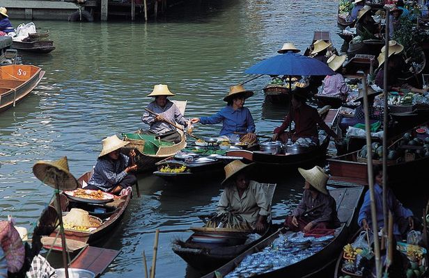 Full-Day Tour at Bangkok Floating Market and Pathom Organic Farm