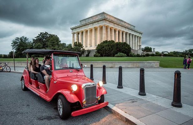 Washington DC by Moonlight Electric Cart Tour